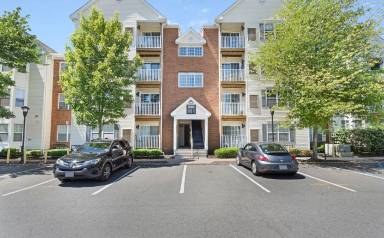 Main picture of Station Court Apartments