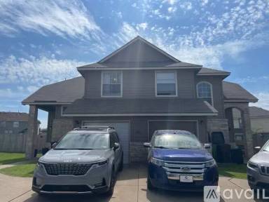 Main picture of 2709 Westhampton Ct