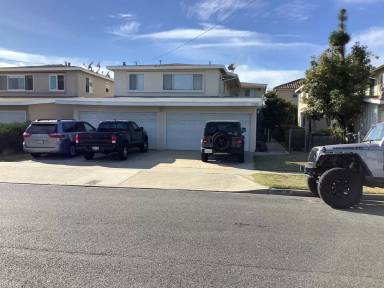 Main picture of 17313 S Denker Ave