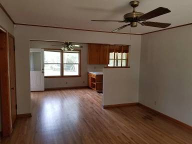 Main picture of 3728 E 30th St