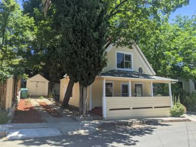 Main picture of 416 N Pine St