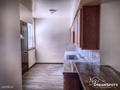 Main picture of 8231-8237 S Ingleside Ave Apartments