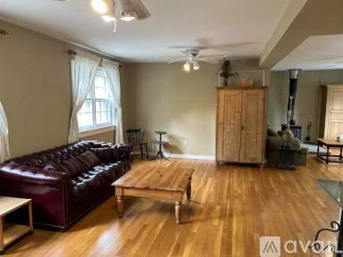 Main picture of 89 Florida Hill Rd