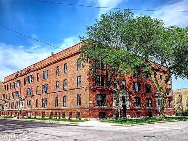 Main picture of 70 E 48th St
