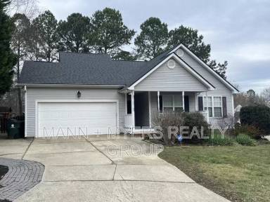 Main picture of 100 Moss Rock Ct