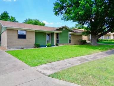 Main picture of 305 Arizona St