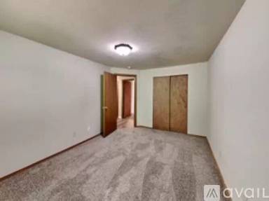 Main picture of 3308 Saint Andrews Ct NE