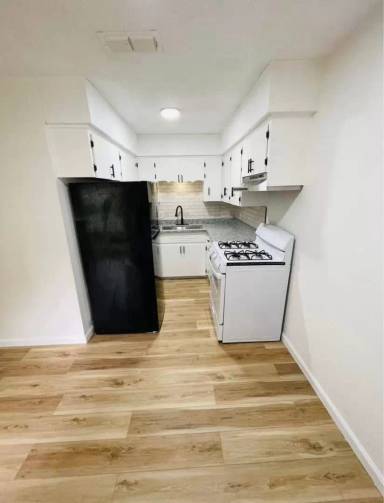Main picture of 412 N 4th