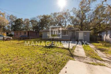 Main picture of 6250 Pettiford Dr W