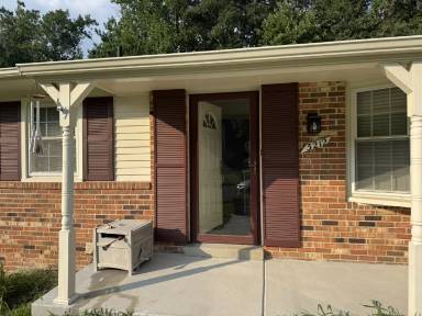 Main picture of 3212 Manitoba Dr