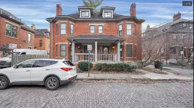 Main picture of 229 Collins Ave