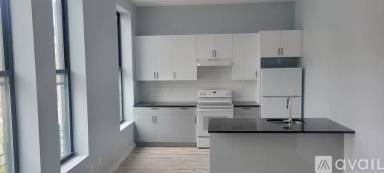 Main picture of 627 Main St