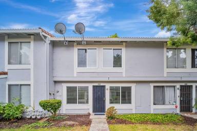 Main picture of 5046 Bridgepointe Pl