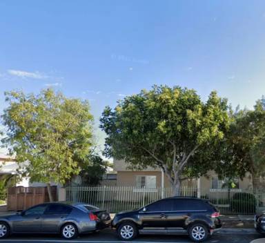 Main picture of 4121 Poplar St