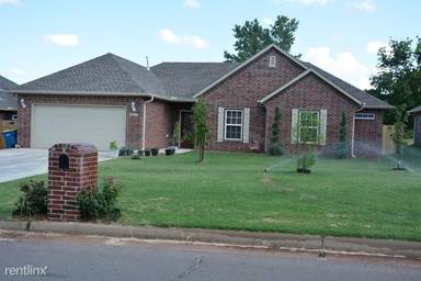 Main picture of 2619 W 22nd Ave