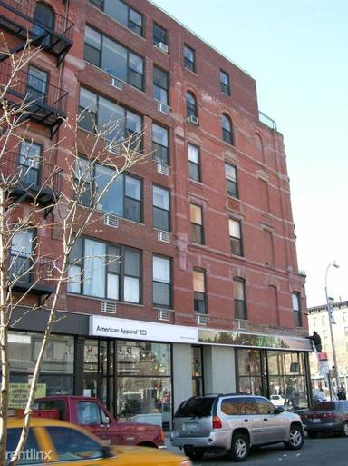 Main picture of 199 Orchard St