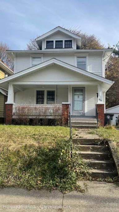 Main picture of 869 Aberdeen St