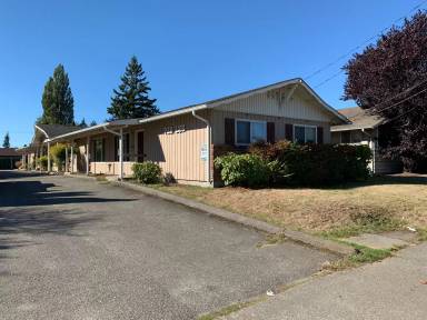 Main picture of 709 Cedar Ave