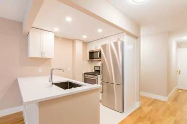 Main picture of 794 Columbus Ave