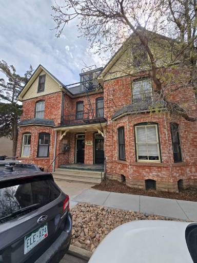 Main picture of 1034 Pine St