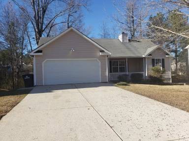 Main picture of 2973 Rolling Ln