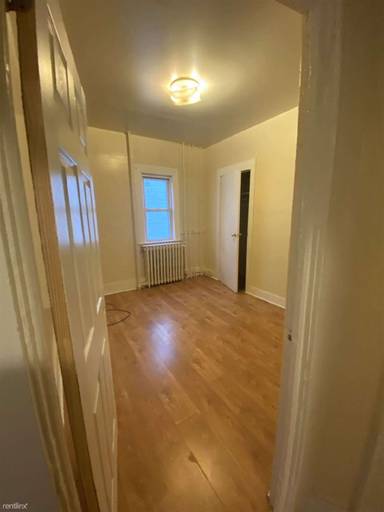 Main picture of 135 Brook St
