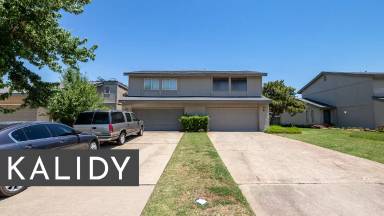 Main picture of 9812 Hefner Village Blvd