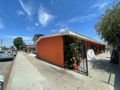 Main picture of 6732 N Paramount Blvd