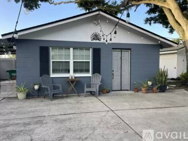 Main picture of 3106 W Cordelia St