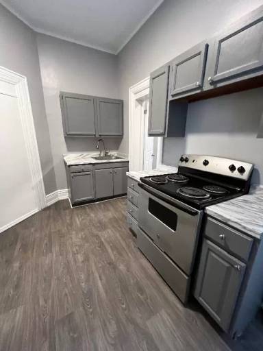 Main picture of 176 Remsen St