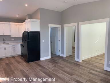 Main picture of 89 Oxford Ct