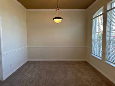 Main picture of 10867 Piping Rock Cir