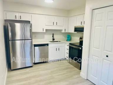 Main picture of 2220 NW 55th Blvd