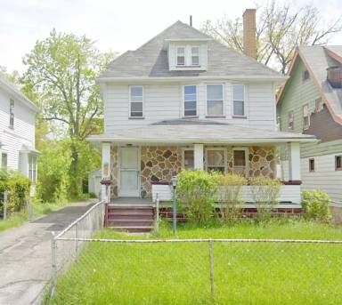 Main picture of 4309 E 128th St