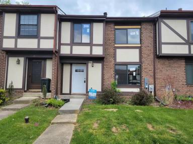 Main picture of 130 Bourbon Ct