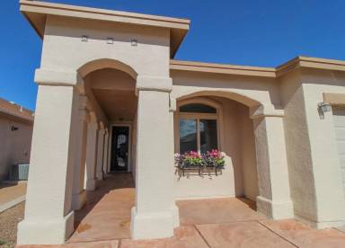 Main picture of 2216 Amber Point Pl