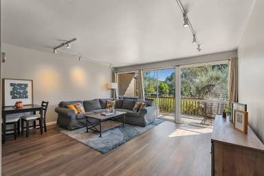 Main picture of 954 Lea Dr