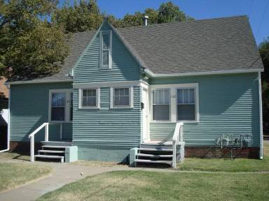 Main picture of 132 N Ohio St