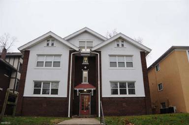 Main picture of 299 E 15th Ave