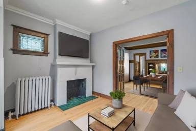 Main picture of 3007 N Maryland Ave
