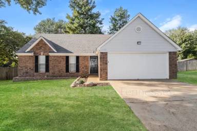 Main picture of 3440 Lakehurst Cv