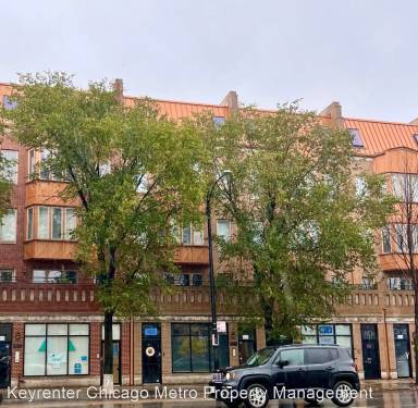 Main picture of 815 S Western Ave