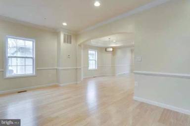 Main picture of 3216 Brothers Pl SE