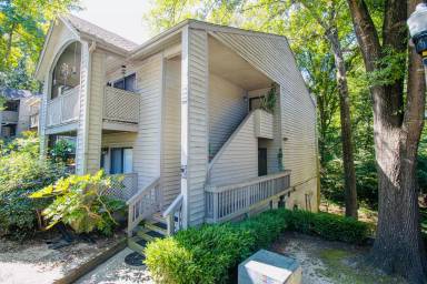 Main picture of 1004 Village Creek Dr