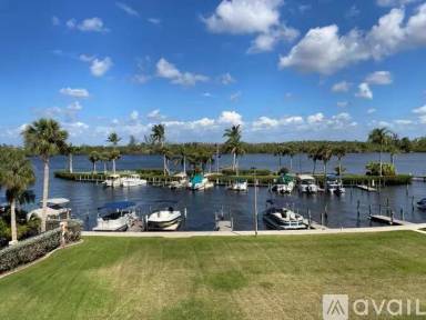 Main picture of 16100 Bay Pointe Blvd