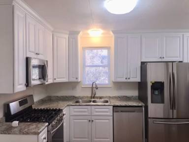 Main picture of 526 W Dale St