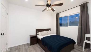 Main picture of 501 Willow Ave