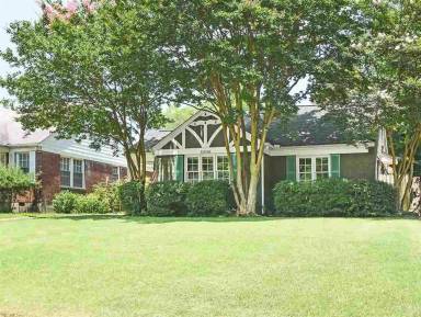 Main picture of 3206 Cowden Ave