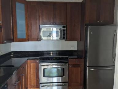 Main picture of 10 E Ontario St Apartments