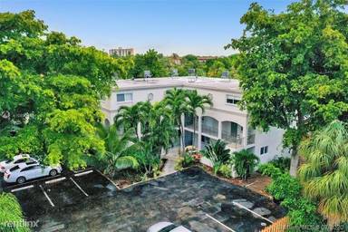 Main picture of Wilton Garden Apartments